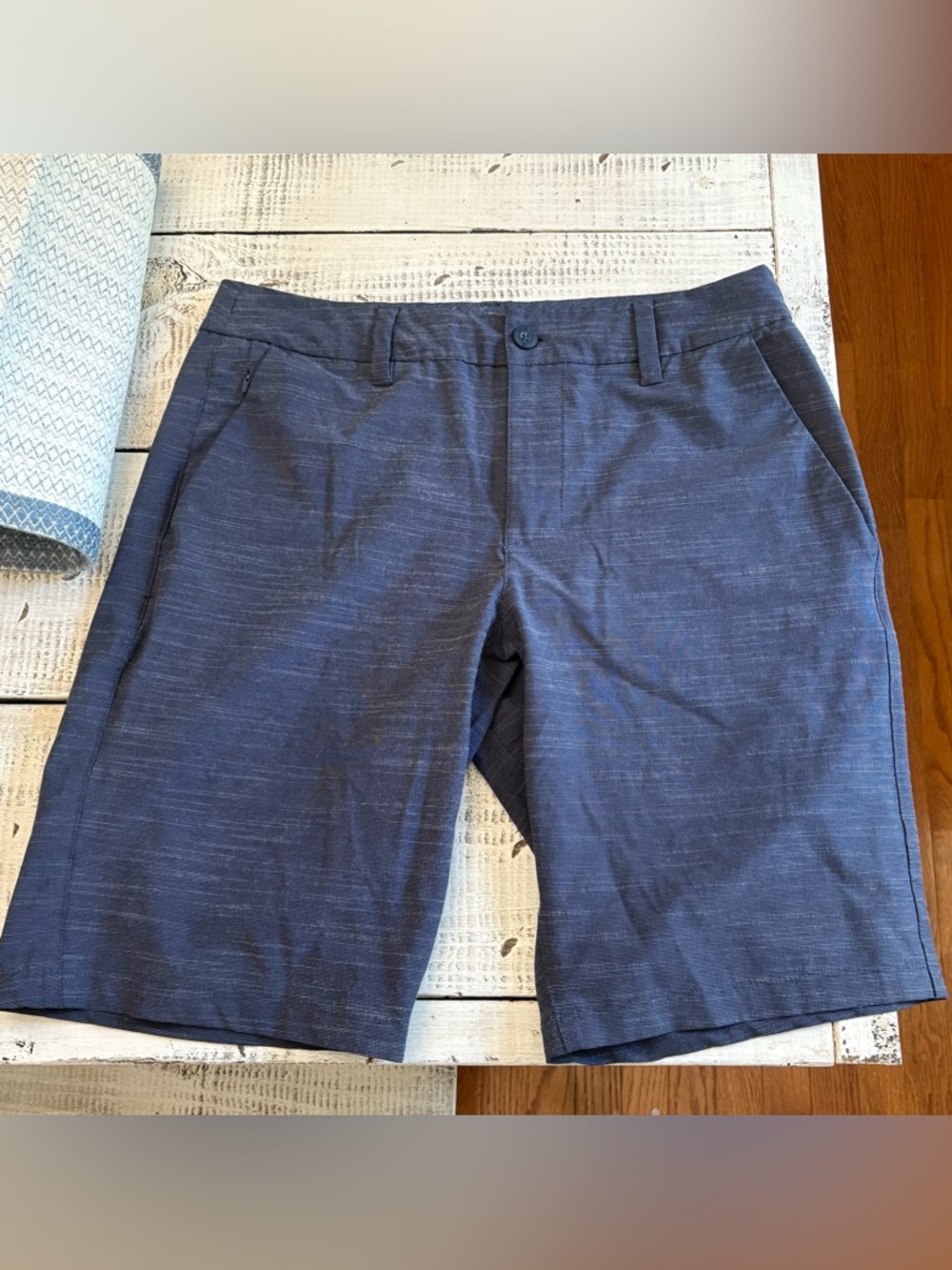 Hang Ten Mens Navy Striped Hybrid Shorts Size 32 Stretch Walk Board Shorts EUC